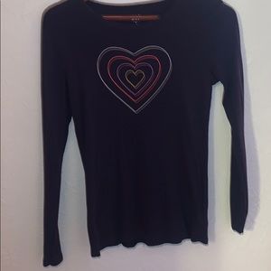 Girls Medium Gap heart shirt